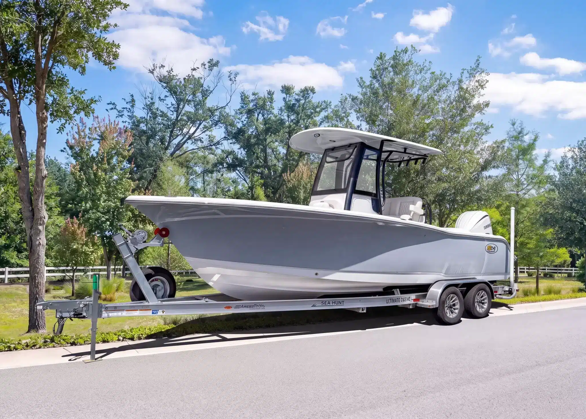 2027 Sea Hunt Ultra 239 SE (SH483) SILVER GRAY
