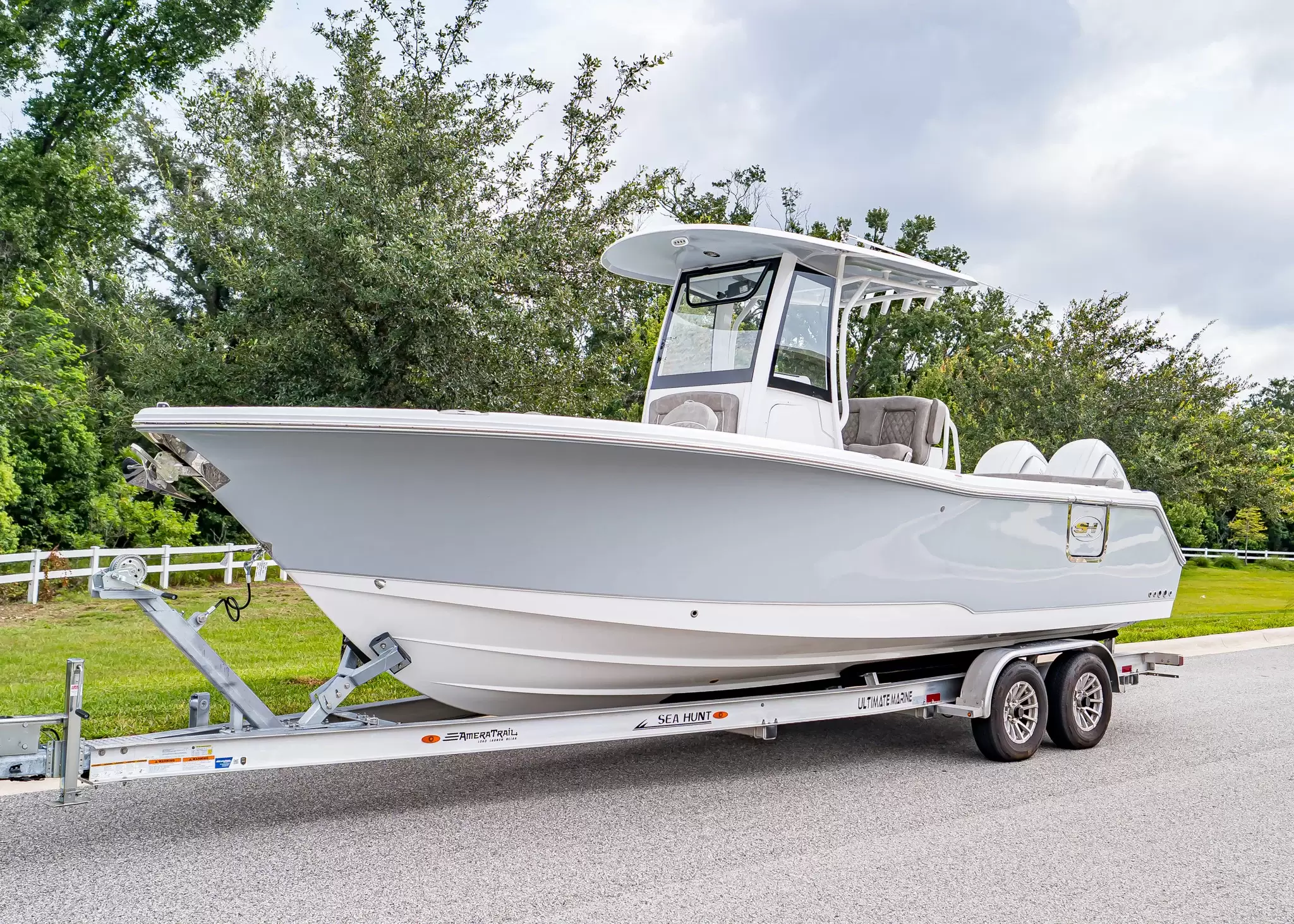 2027 Sea Hunt Ultra 265 SE (SH501) SILVER GRAY