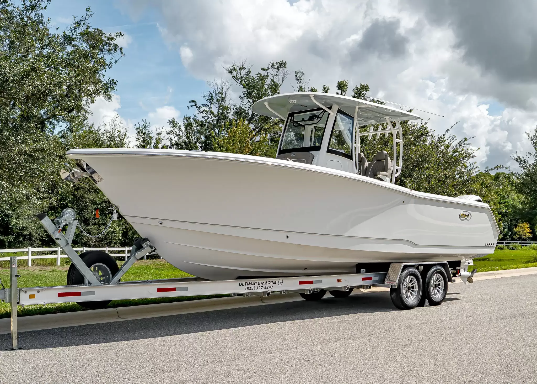 2026 Sea Hunt Gamefish 28 (SH517) WHITE