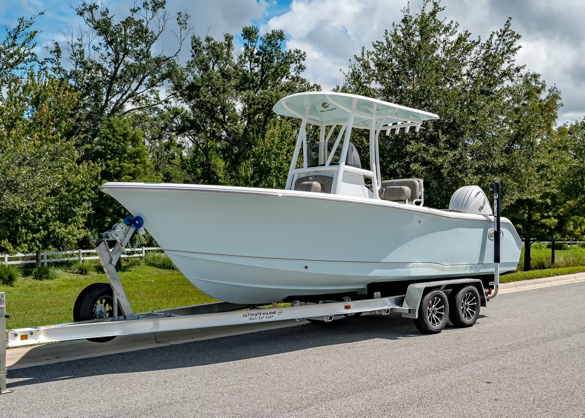 2027 Sea Hunt Ultra 229 (SH513) ICE BLUE